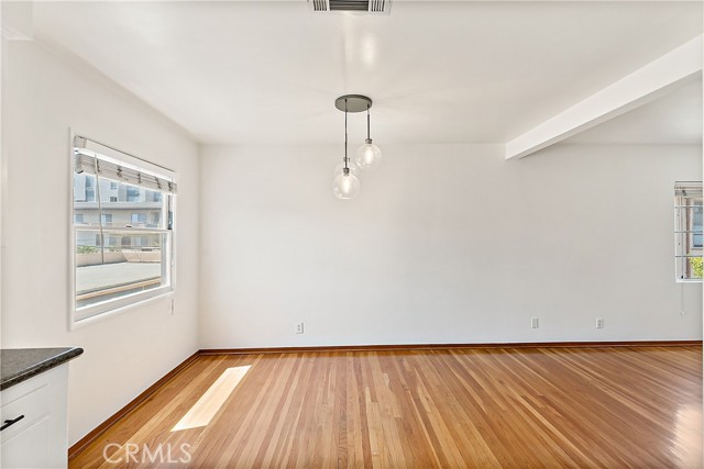Detail Gallery Image 14 of 21 For 1745 N Mariposa Ave #6,  Los Angeles,  CA 90027 - 2 Beds | 1 Baths