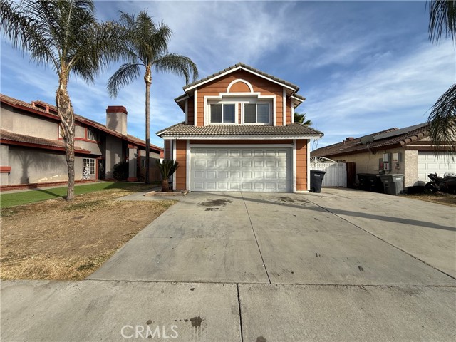 Detail Gallery Image 1 of 61 For 927 Dolphin Dr, Perris,  CA 92571 - 4 Beds | 2/1 Baths