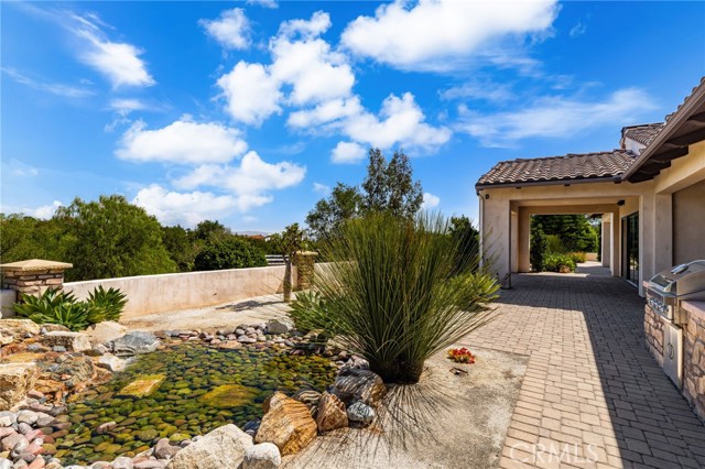 3012 Ridge Creek Drive, Fallbrook CA: https://media.crmls.org/medias/7bc2d4ea-1d4d-41da-bf52-be8d3b978a5c.jpg