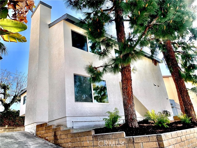 MLS# OC23026977