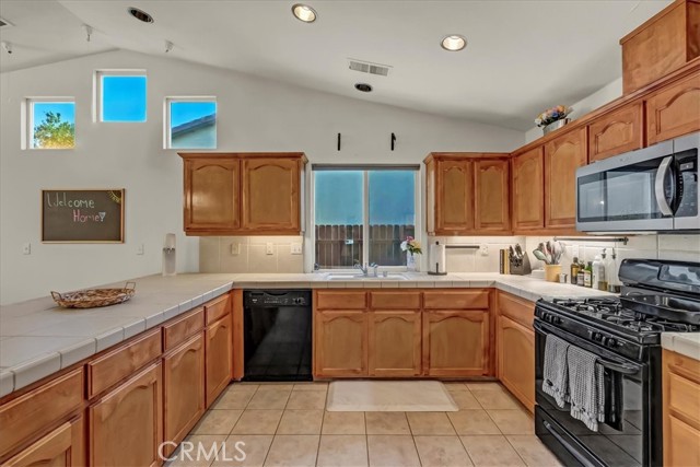 Detail Gallery Image 20 of 39 For 732 Crescent Ct, Lemoore,  CA 93245 - 3 Beds | 2 Baths