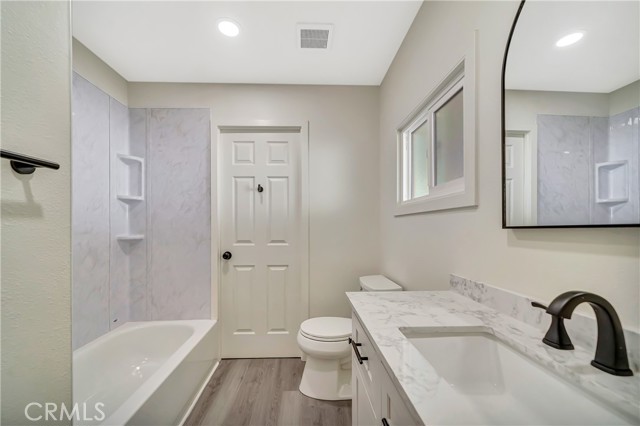 Detail Gallery Image 22 of 52 For 27361 Sierra Hwy #109,  Canyon Country,  CA 91351 - 2 Beds | 2 Baths