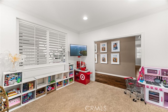 Image 17 of 75 For 12756 Sierra Creek