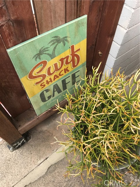 Detail Gallery Image 22 of 26 For Address Is Not Disclosed, Newport Beach,  CA 92661 - 1 Beds | 1 Baths