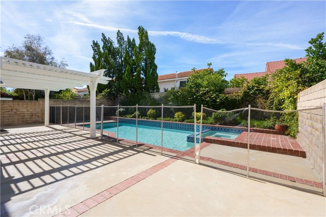 Detail Gallery Image 33 of 34 For 12067 Turtle Springs Ct, Porter Ranch,  CA 91326 - 3 Beds | 2/1 Baths