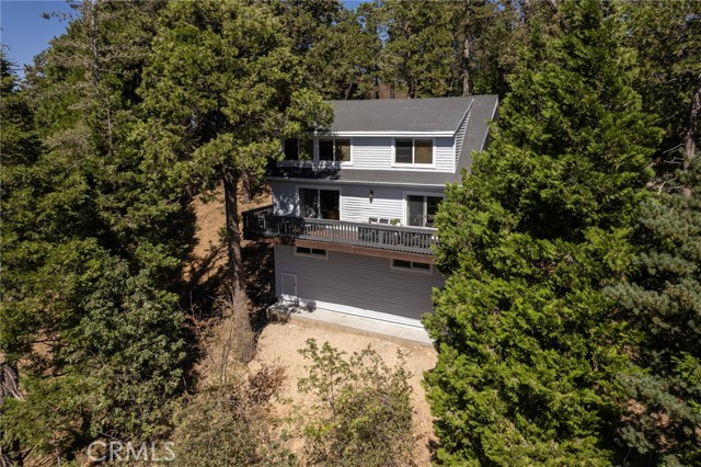 Detail Gallery Image 26 of 28 For 231 Crest Cir, Lake Arrowhead,  CA 92352 - 4 Beds | 2/1 Baths