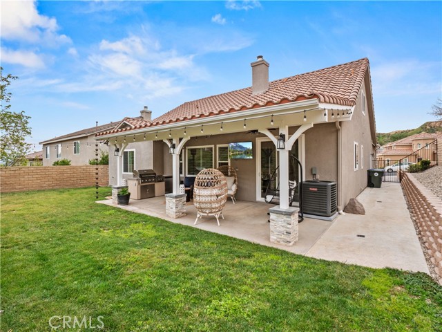 Detail Gallery Image 30 of 39 For 28532 Agajanian, Saugus,  CA 91390 - 4 Beds | 3 Baths