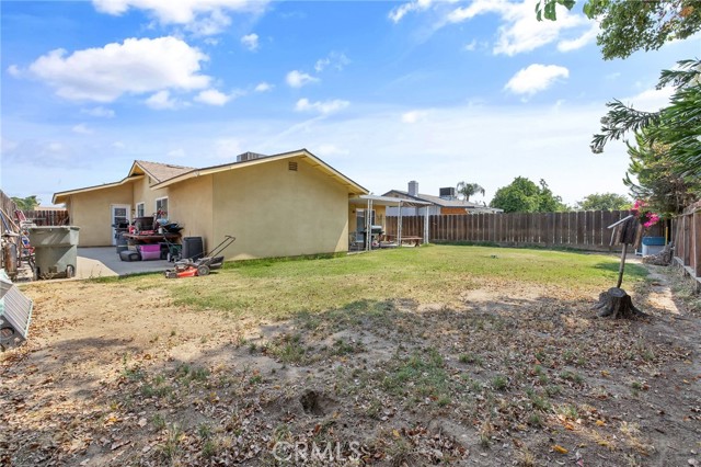Detail Gallery Image 31 of 33 For 1911 W Vine St, Visalia,  CA 93277 - 3 Beds | 2 Baths