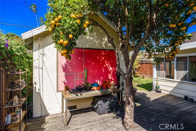 Detail Gallery Image 15 of 17 For 703 Boccaccio Ave, Venice,  CA 90291 - 3 Beds | 2 Baths