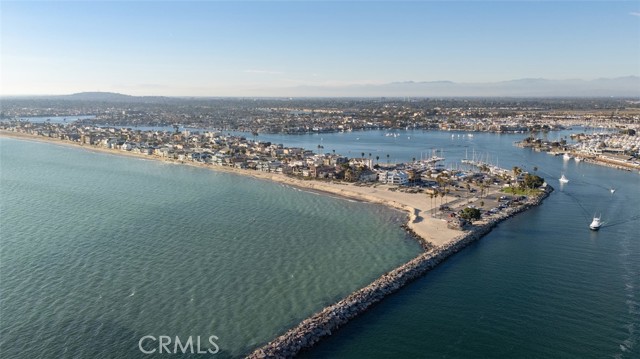 23 65th Place, Long Beach CA: https://media.crmls.org/medias/7bca4502-8744-483e-8206-244711e90a80.jpg