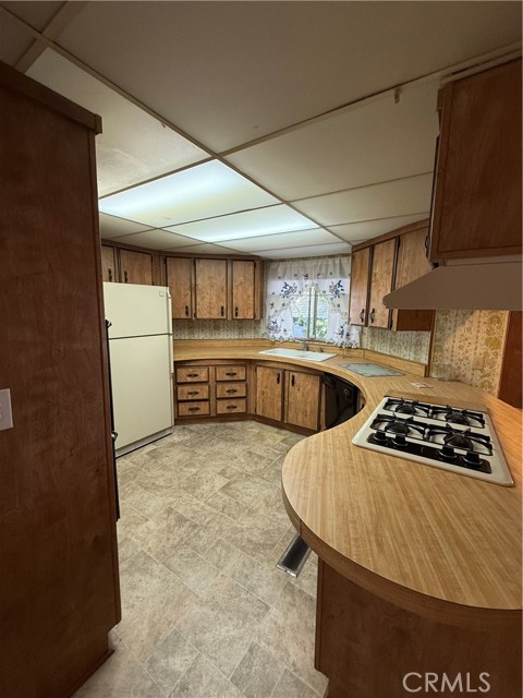 Detail Gallery Image 8 of 46 For 3850 Atlantic #260,  Highland,  CA 92346 - 2 Beds | 2 Baths