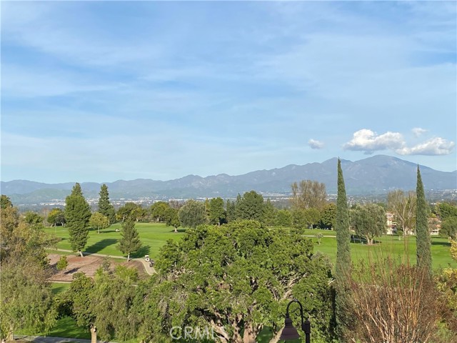 Detail Gallery Image 27 of 40 For 2113 via Puerta #B,  Laguna Woods,  CA 92637 - 2 Beds | 2 Baths