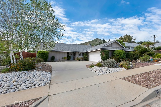 Detail Gallery Image 35 of 44 For 32 W Bonita, Simi Valley,  CA 93065 - 3 Beds | 2 Baths