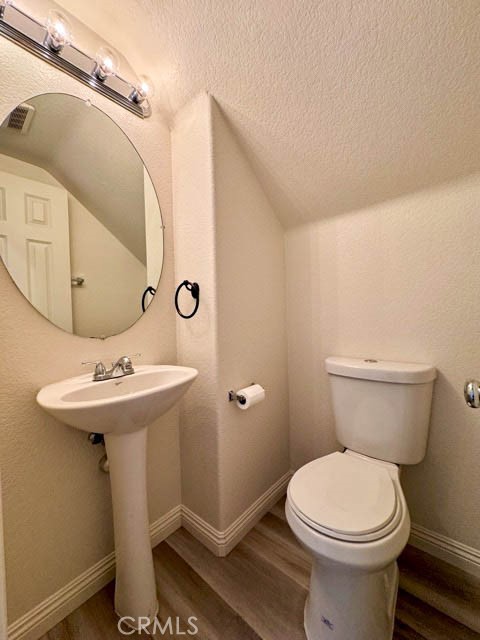 Detail Gallery Image 4 of 49 For 24676 Ambervalley Ave #1,  Murrieta,  CA 92562 - 3 Beds | 2/1 Baths