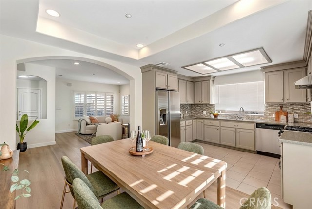 Front Image Thumbnail for CRWS26020763