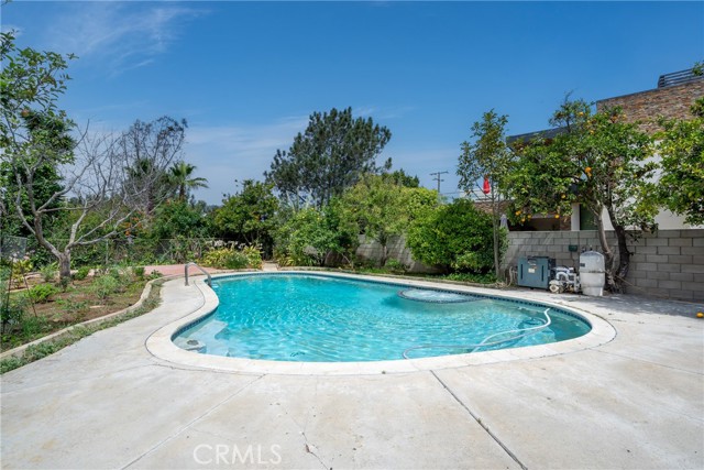 Detail Gallery Image 17 of 17 For 2029 Republic Ave, Costa Mesa,  CA 92627 - 3 Beds | 2 Baths