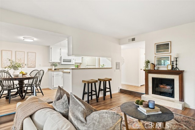 Detail Gallery Image 9 of 33 For 555 Vallombrosa Ave #9,  Chico,  CA 95926 - 2 Beds | 1 Baths