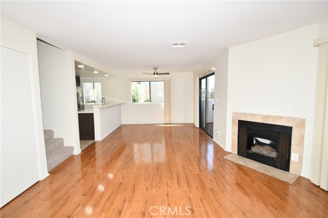 11852 Washington Place, Los Angeles CA: https://media.crmls.org/medias/7bccc2de-a86d-431e-821f-0e9df1840ce3.jpg