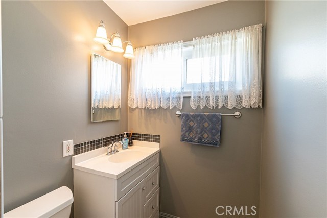 Detail Gallery Image 9 of 30 For 5455 Wayman St, Riverside,  CA 92504 - 4 Beds | 2 Baths
