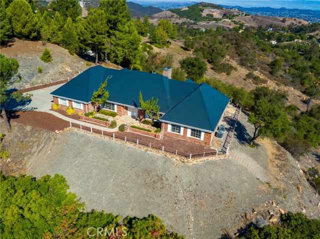 Detail Gallery Image 4 of 62 For 26100 Calle Corveta, Temecula,  CA 92590 - 4 Beds | 2/1 Baths