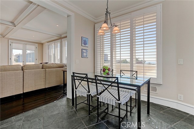 934 Duncan Avenue, Manhattan Beach, California 90266, 5 Bedrooms Bedrooms, ,4 BathroomsBathrooms,Residential,Sold,Duncan,SB17006848