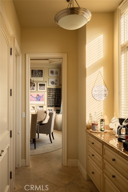 20391 Cypress Street, Newport Beach CA: https://media.crmls.org/medias/7bce91fa-eaff-46b5-a6d7-1864c7462119.jpg