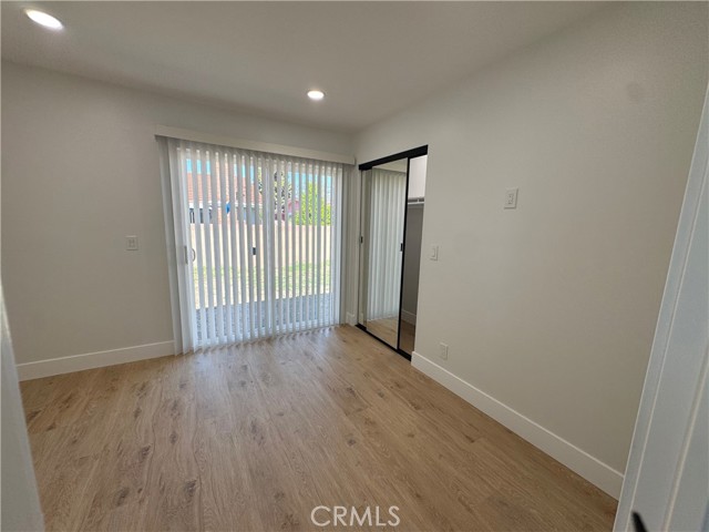 Detail Gallery Image 5 of 9 For 1873 W Broadway, Anaheim,  CA 92804 - 3 Beds | 3 Baths