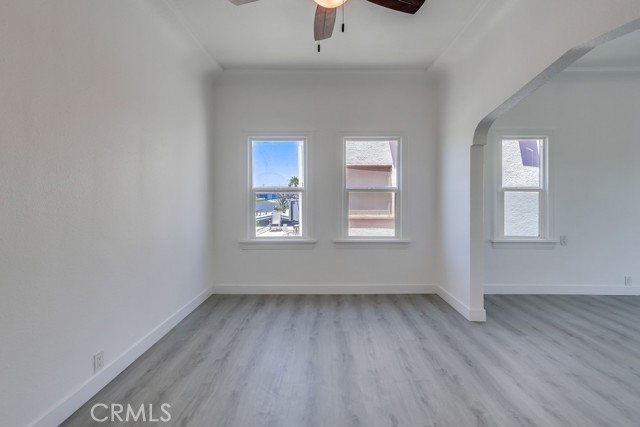 1009 Coronado Avenue, Long Beach CA: https://media.crmls.org/medias/7bd002a9-d14e-419e-a9e8-10ba3ca728a7.jpg