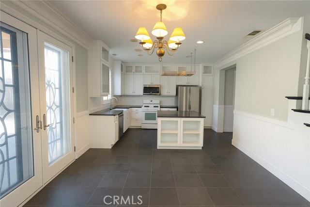 Detail Gallery Image 7 of 34 For 3057 Hawthorne, Perris,  CA 92571 - 4 Beds | 2/1 Baths