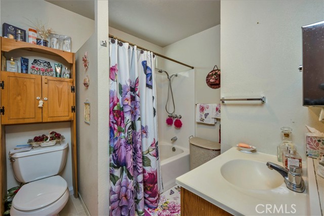 Detail Gallery Image 25 of 30 For 14002 Lakeshore Dr, Clearlake,  CA 95422 - 2 Beds | 2 Baths