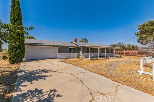 Detail Gallery Image 2 of 30 For 9035 W Avenue F, Lancaster,  CA 93536 - 2 Beds | 1 Baths