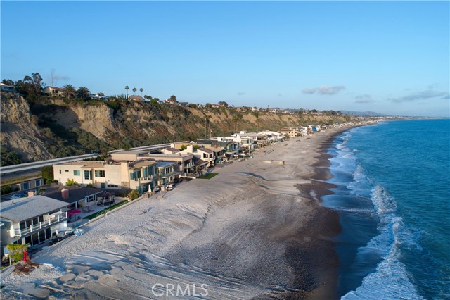 Detail Gallery Image 2 of 44 For 35225 Beach Rd, Dana Point,  CA 92624 - 3 Beds | 3/1 Baths