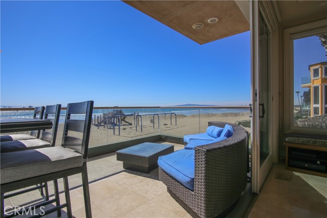 Detail Gallery Image 27 of 34 For 88 a Surfside, Surfside,  CA 90740 - 3 Beds | 3/1 Baths