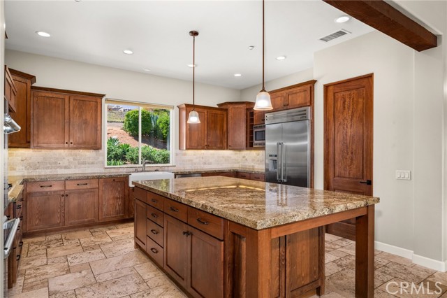 3012 Ridge Creek Drive, Fallbrook CA: https://media.crmls.org/medias/7bd343e5-de47-438b-b8a0-8414d68fc75a.jpg