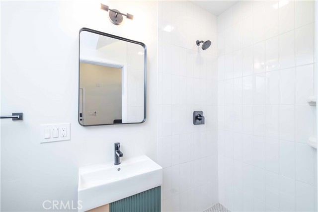 Detail Gallery Image 29 of 32 For 4378 Georgia St, San Diego,  CA 92103 - 4 Beds | 4/1 Baths