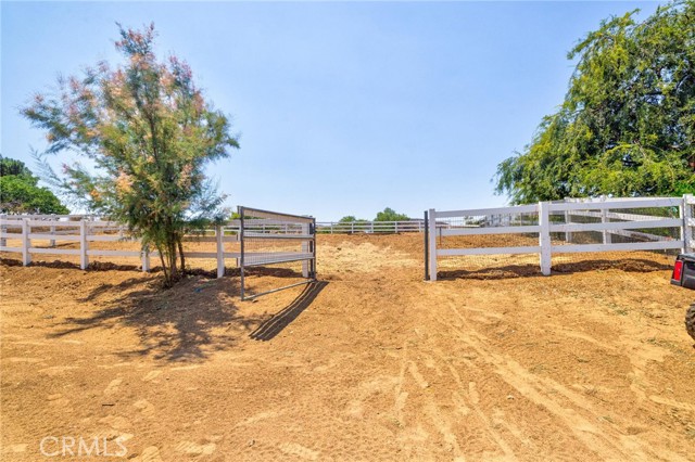 21551 Via Liago, Perris CA: https://media.crmls.org/medias/7bd45fac-dfe4-4b8e-afa2-de47df592d17.jpg