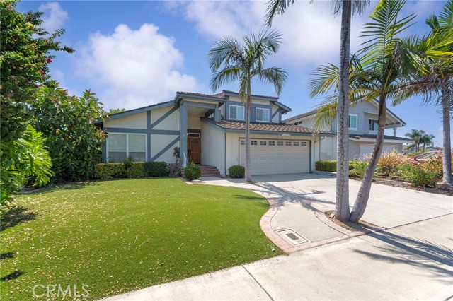 Detail Gallery Image 2 of 32 For 22976 Broadleaf, Lake Forest,  CA 92630 - 4 Beds | 3 Baths