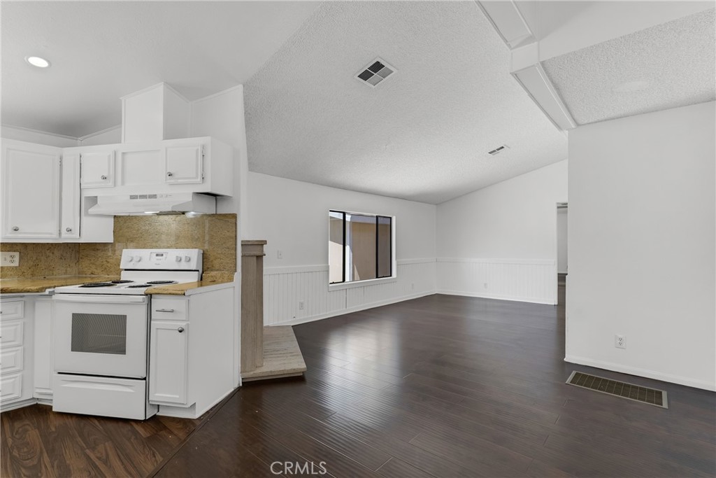 MLS #SR26188041 image #8
