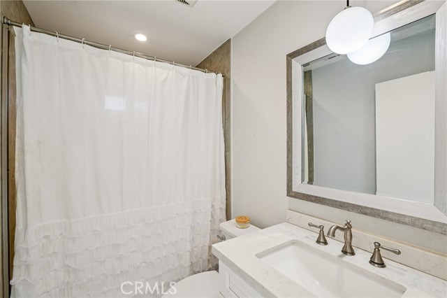 Detail Gallery Image 12 of 35 For 1016 La Feliz, Redlands,  CA 92373 - 4 Beds | 3 Baths