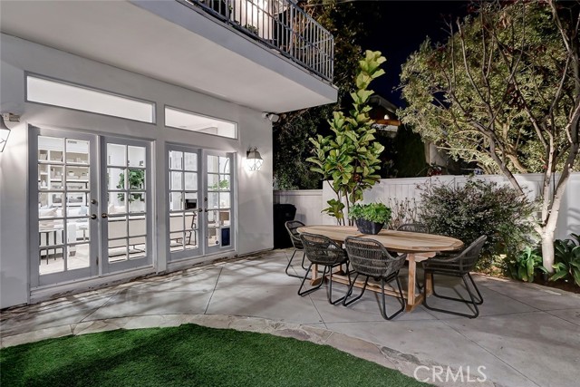 742 31st Street, Manhattan Beach, California 90266, 5 Bedrooms Bedrooms, ,2 BathroomsBathrooms,Residential,Sold,31st,SB22034184