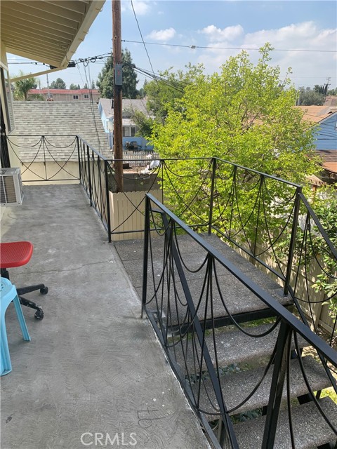 Detail Gallery Image 3 of 11 For 116 Fano St #B,  Arcadia,  CA 91006 - 2 Beds | 1 Baths