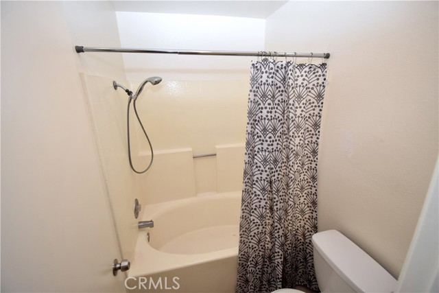 15588 Chaparral Street, Victorville CA: https://media.crmls.org/medias/7bd7912e-9136-4eb5-9034-c0e350744237.jpg