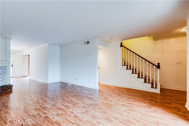 506 W Sierra Madre Boulevard, Sierra Madre CA: https://media.crmls.org/medias/7bd7dc7a-a1c0-4423-8a92-afdef02426a9.jpg