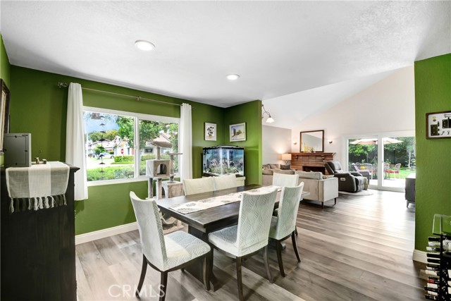 2671 N River Trail Road, Orange CA: https://media.crmls.org/medias/7bd8b26f-e4f4-4930-8189-6978c0ae375c.jpg