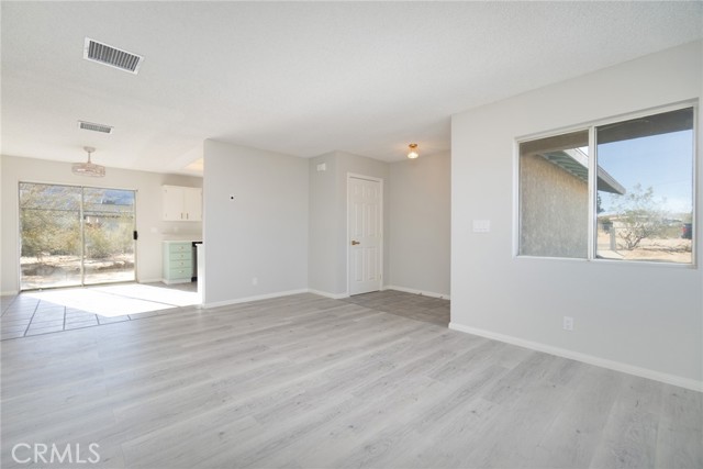 Detail Gallery Image 15 of 36 For 6213 Baileya Ave, Twentynine Palms,  CA 92277 - 3 Beds | 2 Baths