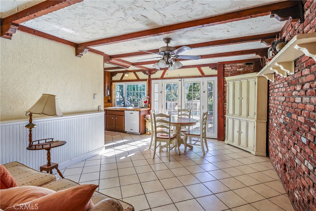 MLS #CV25268800 image #24