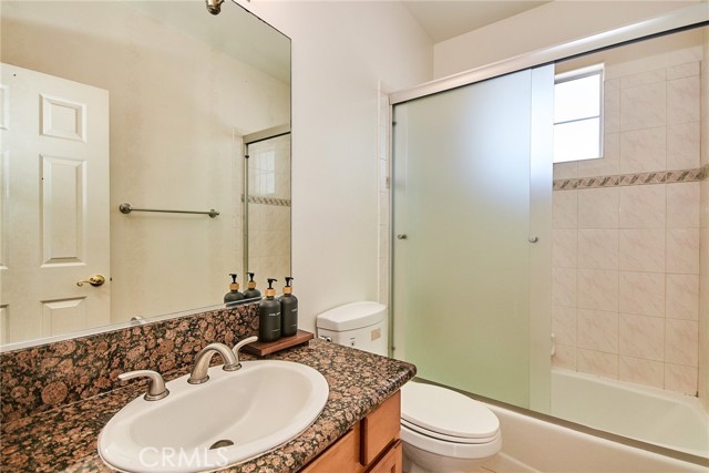 717 Arcadia Avenue, Arcadia CA: https://media.crmls.org/medias/7bd9f7e4-8066-46b0-84d0-8646e746e6a6.jpg