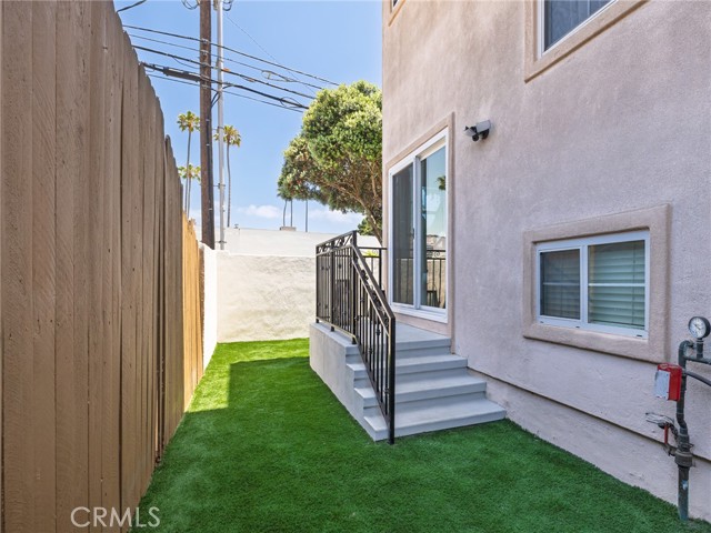 22477 Kent, Torrance CA: https://media.crmls.org/medias/7bda4125-5126-44e3-b0f1-b0da753d9336.jpg