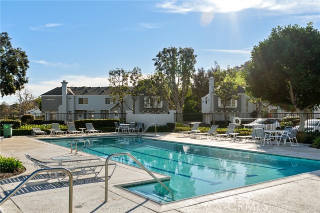 Detail Gallery Image 21 of 36 For 28305 Paseo El Siena #10,  Laguna Niguel,  CA 92677 - 2 Beds | 1/3 Baths