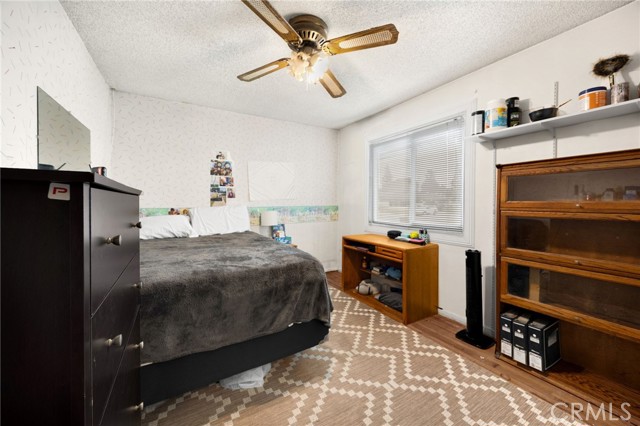 Detail Gallery Image 15 of 31 For 12526 Chadwell, Lakewood,  CA 90715 - 3 Beds | 2 Baths